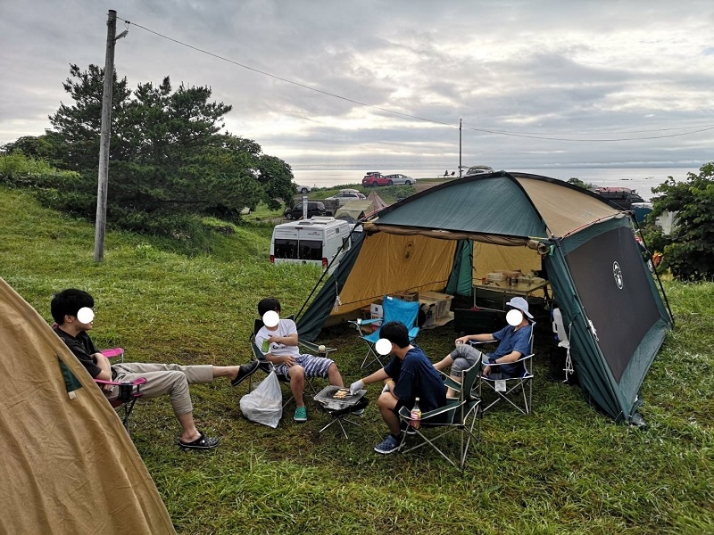 キャンプ・テント.jpg